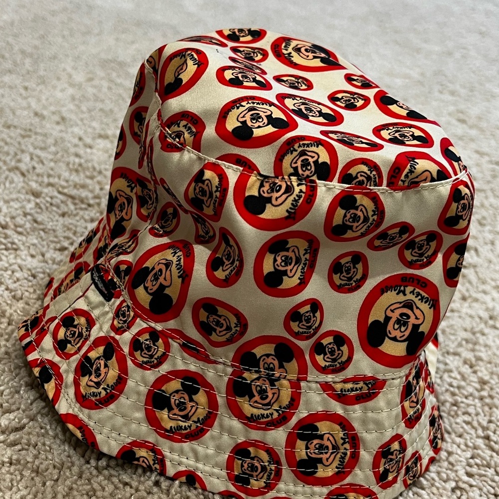 Mickey’s reversible hat